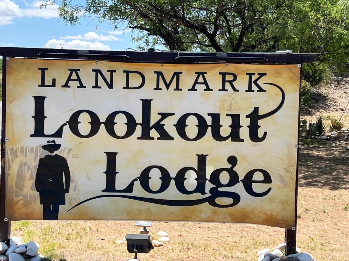 Landmark Lookout Lodge Tombstone Exterior foto